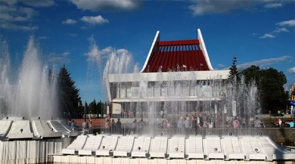 Музыкальный театр города омск. Омский музыкальный театр. музыкальный театр омск омск. омский государственный музыкальный театр, театры. театральная площадь омск.