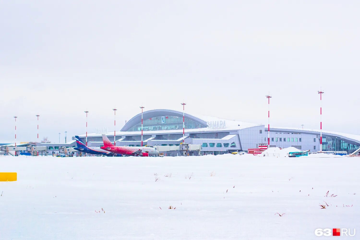 Боинг 737-800 самара. Курумоч самара санкт петербург. Аэропорт самара мин воды. Самара курумоч санкт петербург пулково. Шереметьево аэропорт 2022.