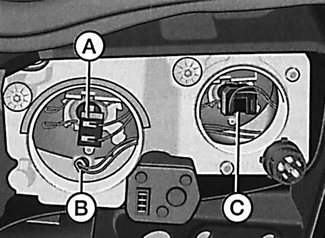 фольксваген пассат б5. лампа ближнего света volkswagen passat b5 1998. крепление лампы h7 passat b6. лампа дальнего света пассат б6. пассат б5 ближний.