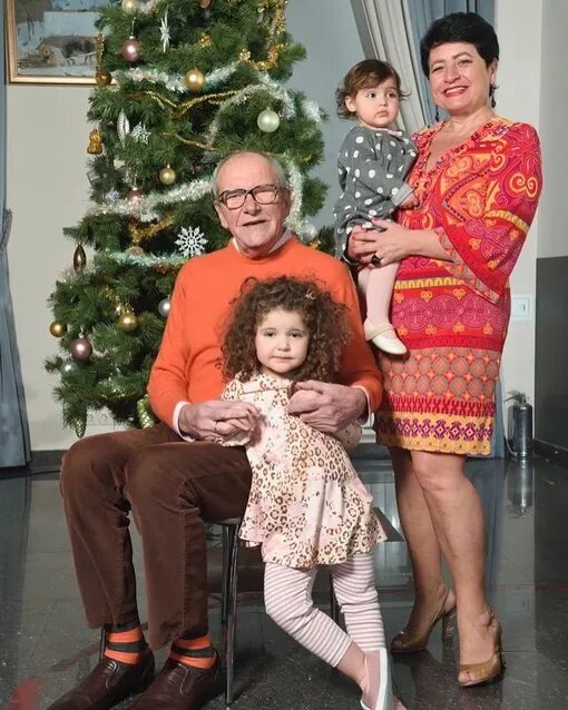 Максим Виторган и Нино Нинидзе, Полина Аскери, Михаил Зыгарь и другие гости откр