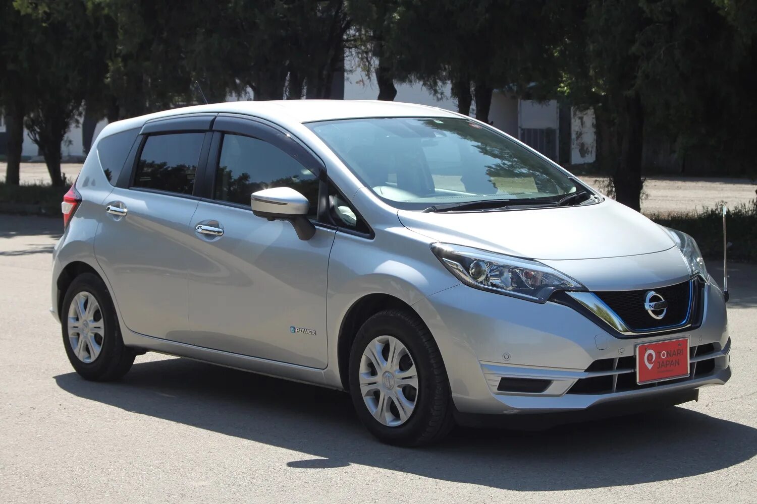 Nissan Note 2017. Nissan Note II. Ниссан Note поколение 2. Ниссан ноте 3 поколение.