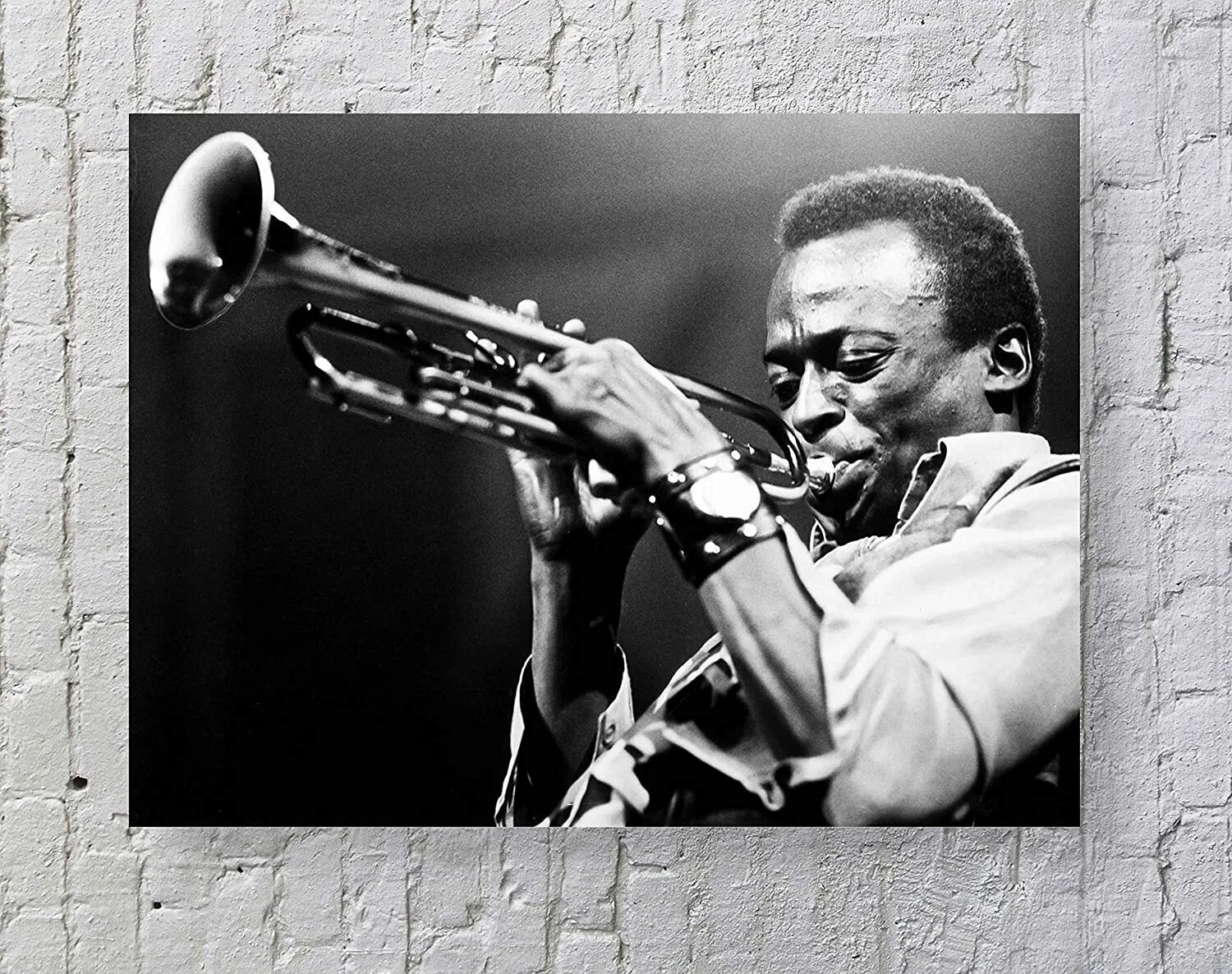 Miles davis blue miles. Грин Майлз Дэвис Блю. Майлз Дэвис Постер. Майлз Дэвис труба. Blue in Green Miles Davis.