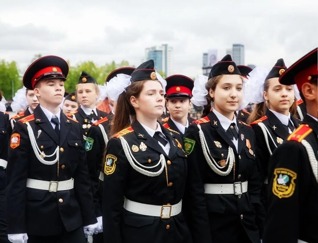 Кадетский класс в Московской школе. Кадеты это проект. Кадетский класс в Московской школе значок. Проект кадетский центр. Кадетские классы для девочек в москве