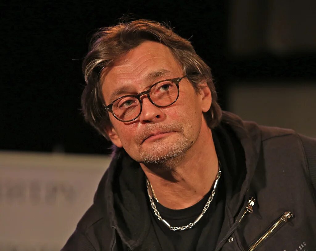 Домогаров александр сейчас. Александр домогаров. Александр домогаров фото. Когда родился домогаров актер. Домогаров александр сейчас.