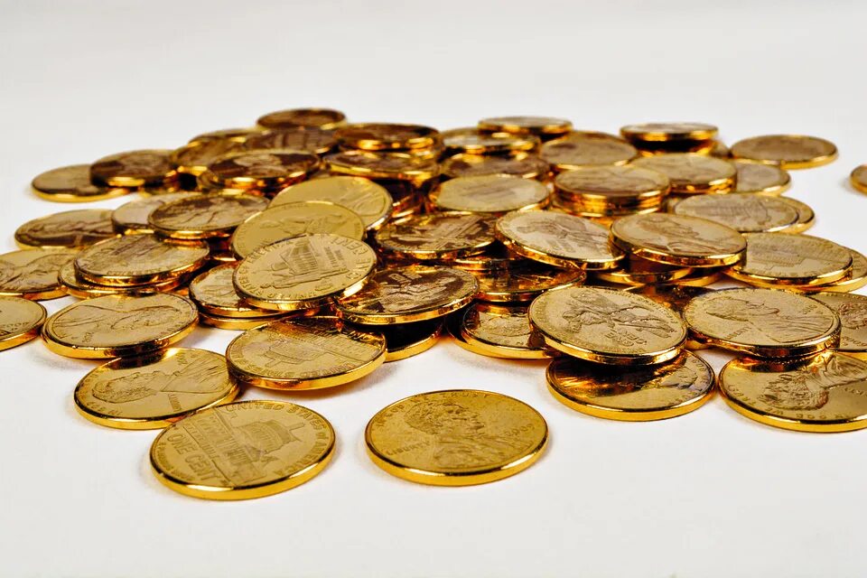 Золото монеты. Памятные монеты из драгоценных металлов. Инвестиции в монеты. Инвестиции в монеты. Золотые инвестиционные монеты.