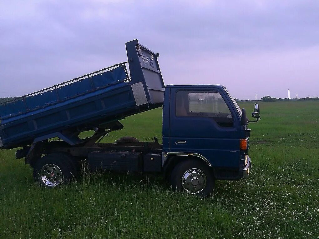 Mazda Titan 1994 грузовой самосвал. Мазда Титан самосвал 4вд. Mazda Titan 1999. Мазда Титан самосвал синий 1988. Куплю грузовой хабаровск