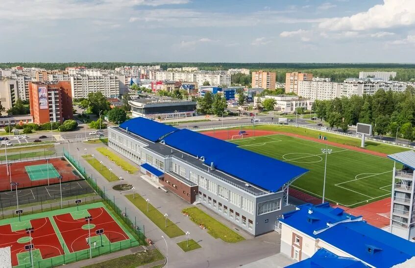 Стадион икар. Икар саров. стадион саров. стадион юниор саров. школа 12 саров стадион.