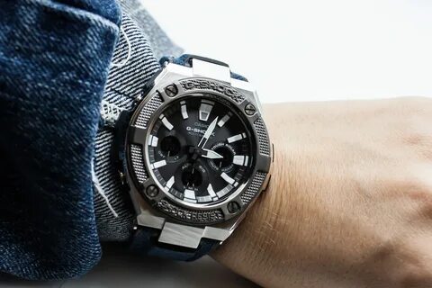 Обзор Casio G-Steel GST-W330AC-2AER.