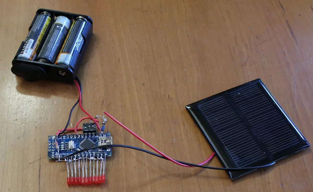 Солнечные ардуино. Солнечная батарея ардуино. солнечная панель arduino 18650. солнечная панель 10 ватт arduino. ардуино нано питание от аккумулятора 18650.