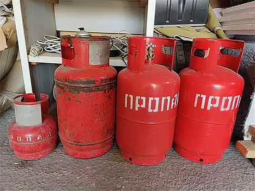 Заправка баллонов омск. Квадратный газовый баллон. Баллон газовый 50л. Пропановый баллон 50 литров. Баллон для пропана 50л.