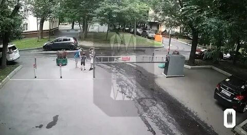 Два со двора