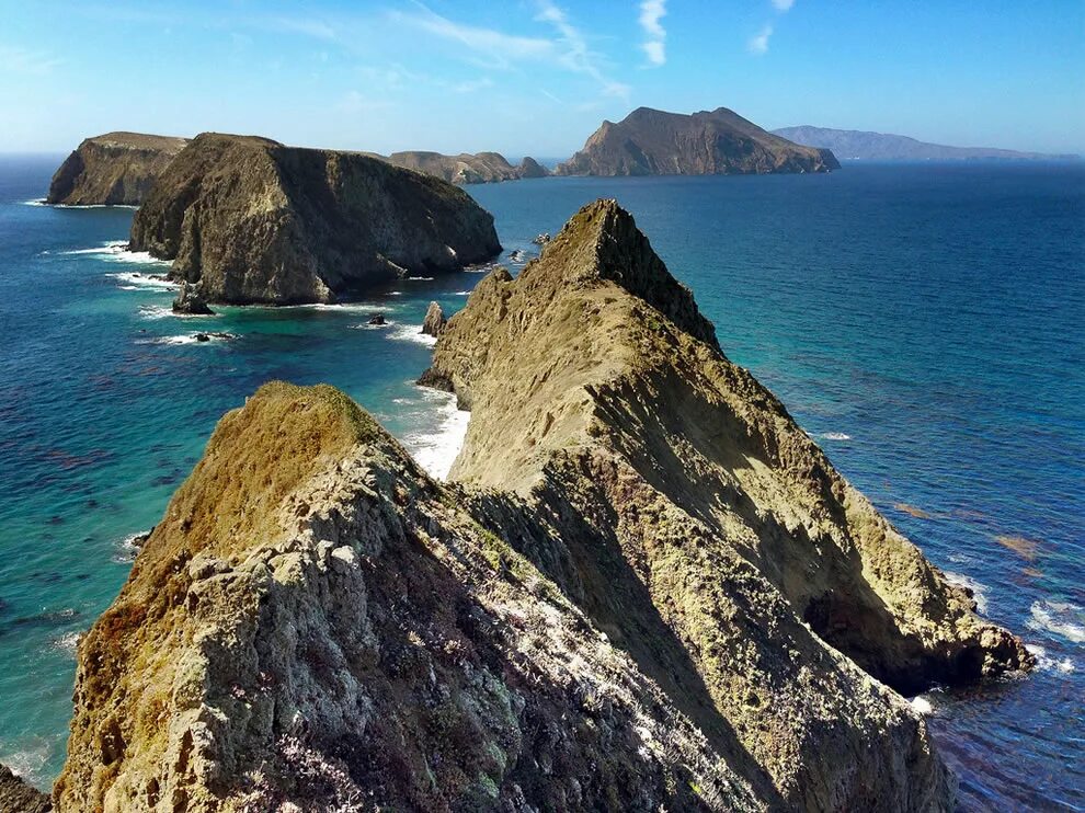 National island. Национальный парк Чаннел-Айлендс. Острова Чаннел. Остров джерси. Нормандские острова.