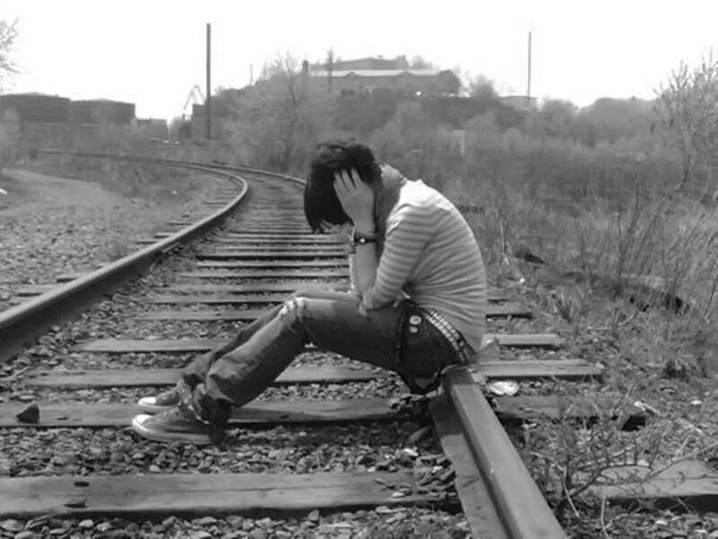 Мужчинам трудно жить. Мужчинам трудно жить. Мне без тебя так трудно жить стихи. Мужчинам трудно жить. Есть люди без которых невозможно жить.