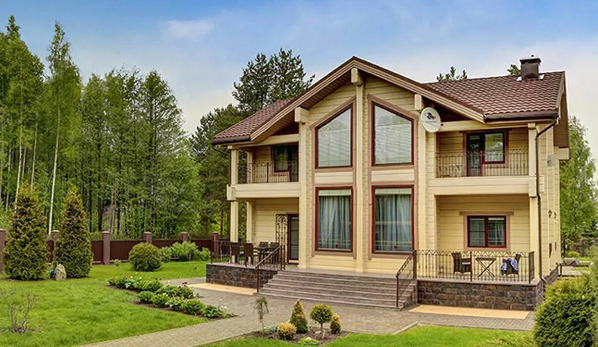 Приозерски лесо комбинат. Лесокомбинат клееный брус. Клееный брус гк приозерский лесокомбинат. Угловая баня клееный брус 2 этажа. Приозерский лесокомбинат дома из клееного.