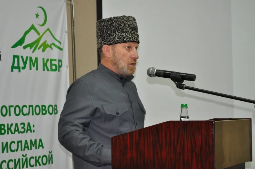 Сайт дум кбр. Муфтий кбр дзасежев. муфтий кбр хазретали. духовное управление мусульман кабардино балкарии. хазретали дзасежев.