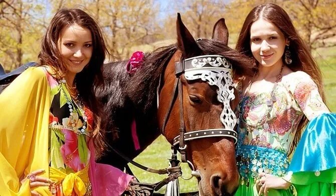 Видящая цыганка. Видящая цыганка. Видящая цыганка. Приснились цыгане. Романэ лубня.