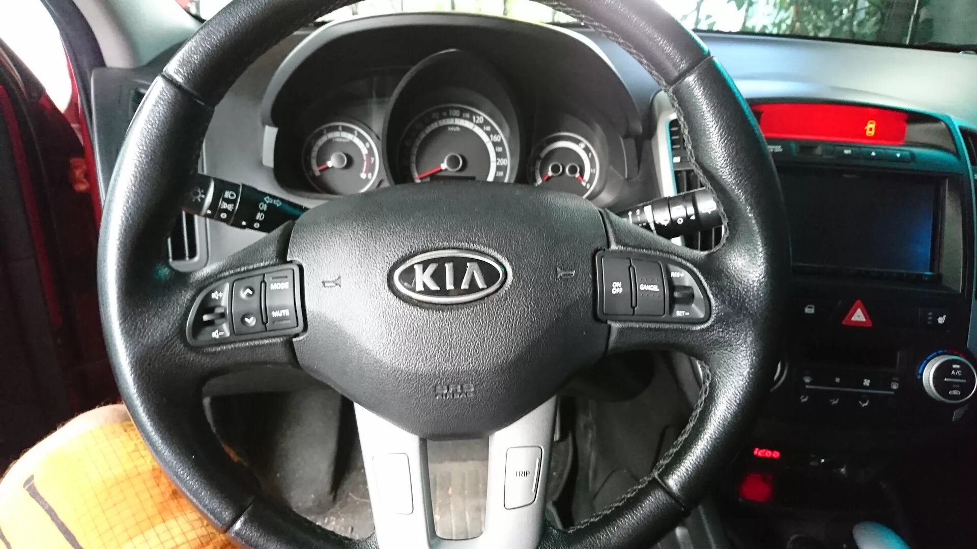 Ceed ed круиз контроль. Круиз на кия сид 2010. круиз контроль сид 1.