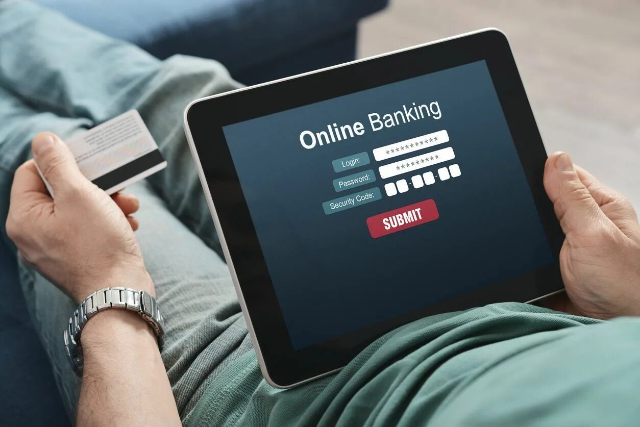 10-point check for secure online banking Informatique