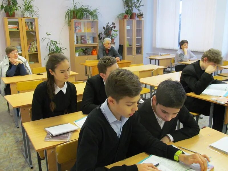 лицей номер 5 каменск шахтинский. ученики лицея. 2 школа город заречный свердловская область. лицей 5 королев классы. школа 2 заречный свердловская область.