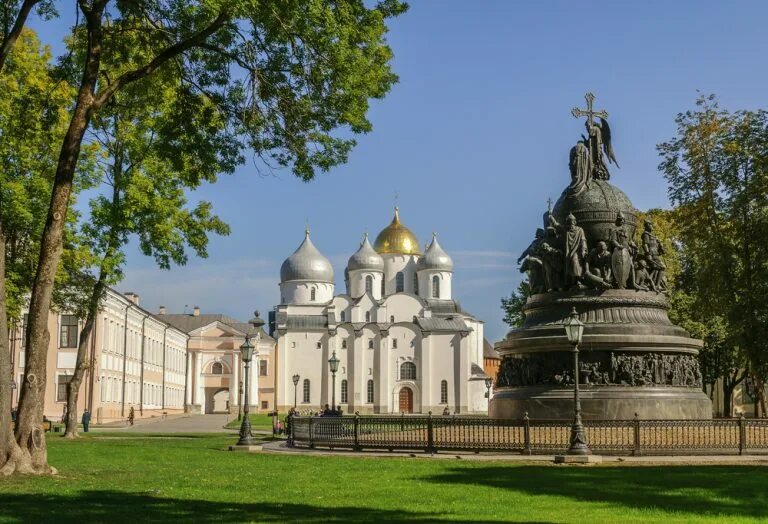 Какие достопримечательности в новгороде