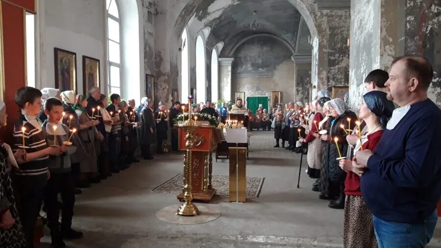 Соборование сегодня где. Соборование. елабужское викариатство. фото соборование в храме.