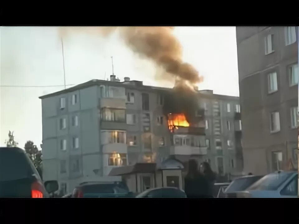 Подслушано в усинске в контакте. Пожар в Усинске в общаге. Пожар в городе Усинске. Усинск пожар общежитие. Усинск пожар на головных.