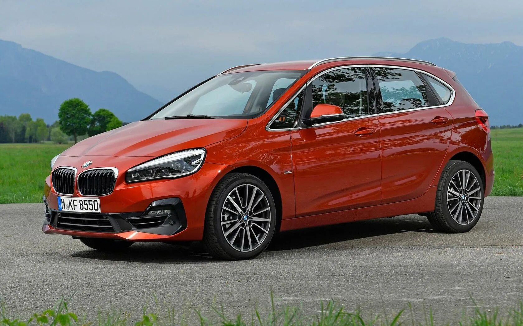 2 series active tourer. BMW 2 Active Tourer f45. BMW 218i Active Tourer. BMW 218 Active Tourer. БМВ 2 хэтчбек.