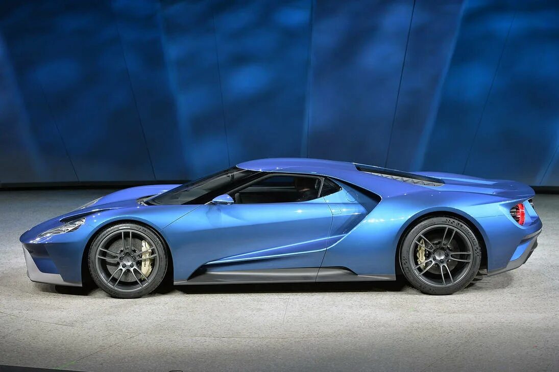 Ford gt40 98. Ford gt40 2006. Реалми джити 6. 2017. Реалми джити 6.