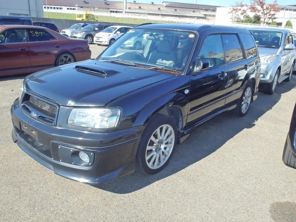 Купить subaru владивосток. Субару Форестер 2005. Субару Форестер 2003 обвес. Субару Форестер 2005 в обвесе. Субару Форестер в обвесе.