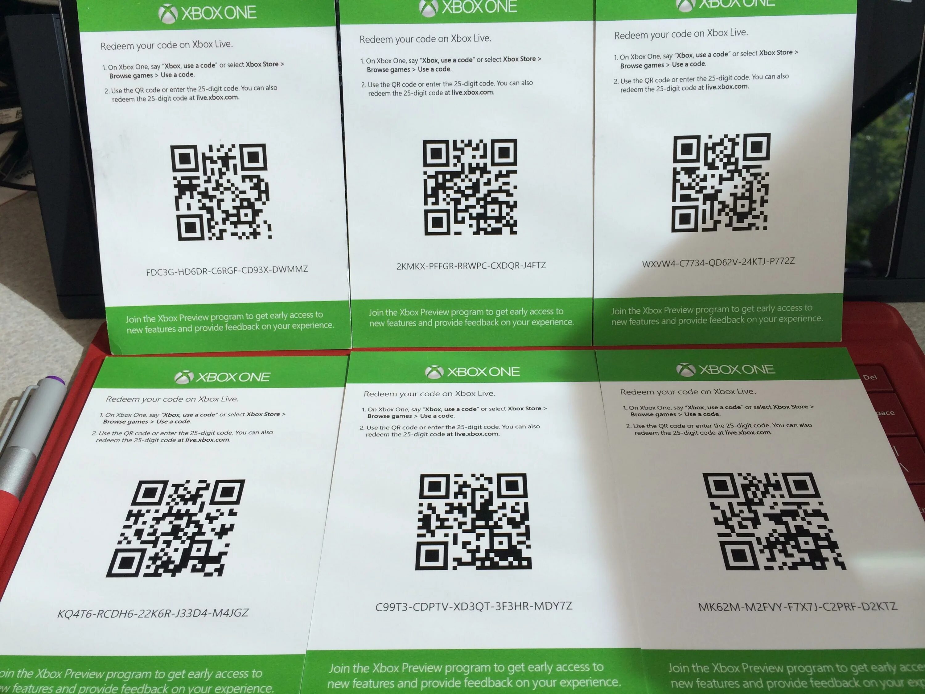 QR код. Коды Икс бокс. Код для Xbox one. Коды на игры Xbox one.