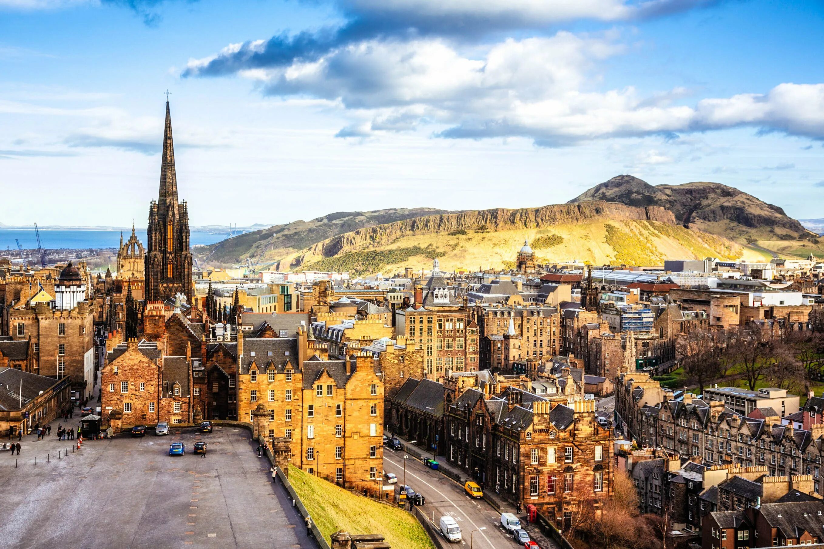 Площадь шотландии. Шотландия столица Эдинбург. Столица Шотландии Edinburgh. Эдинбург, Шотландия, Великобритания. Эдинбург старый город.