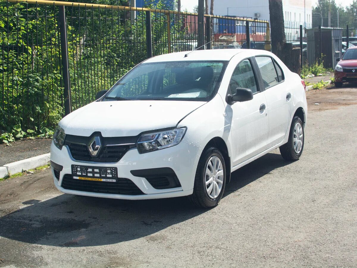 рено логан 2014 голубой. рено красный 2008. логан бензин. логан 2 рестайлинг синий. 2х цветная покраска рено логан.