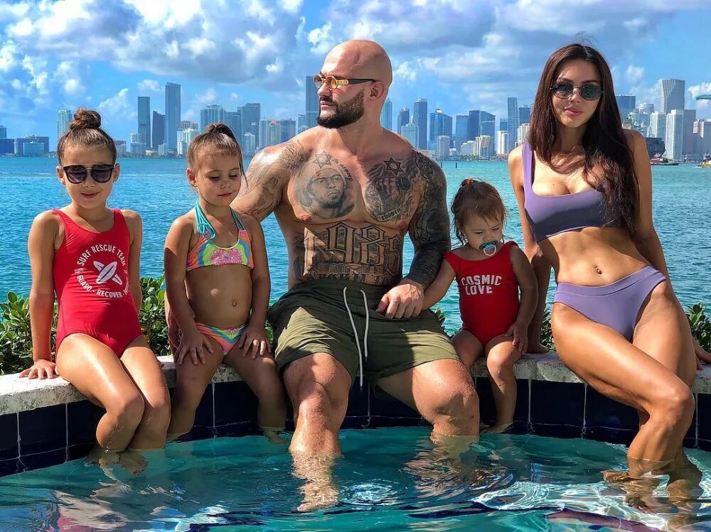 оксана самой лова и джинан. оксана самойлова сын давид. джиган и оксана самойлова. джиган дочь. оксана самойлова жена джигана.