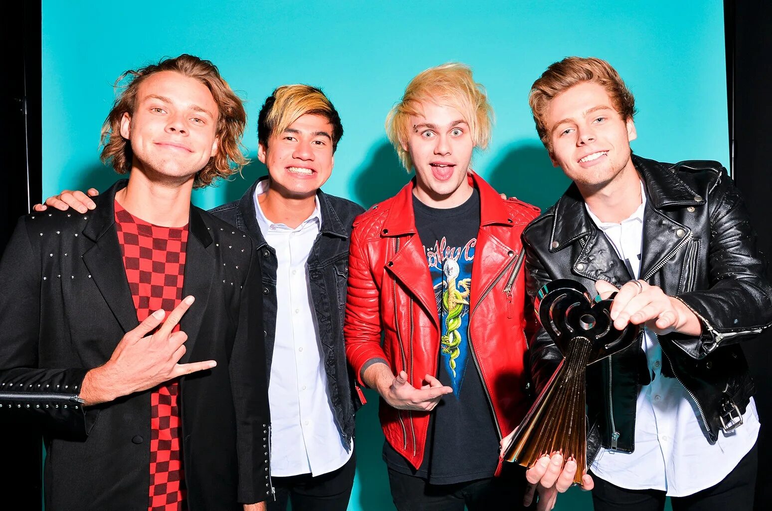 Песня seconds of summer. 5 Seconds of Summer. 5sos. Группа 5 seconds of Summer участники. 5 Seconds of Summer 5 seconds of Summer.