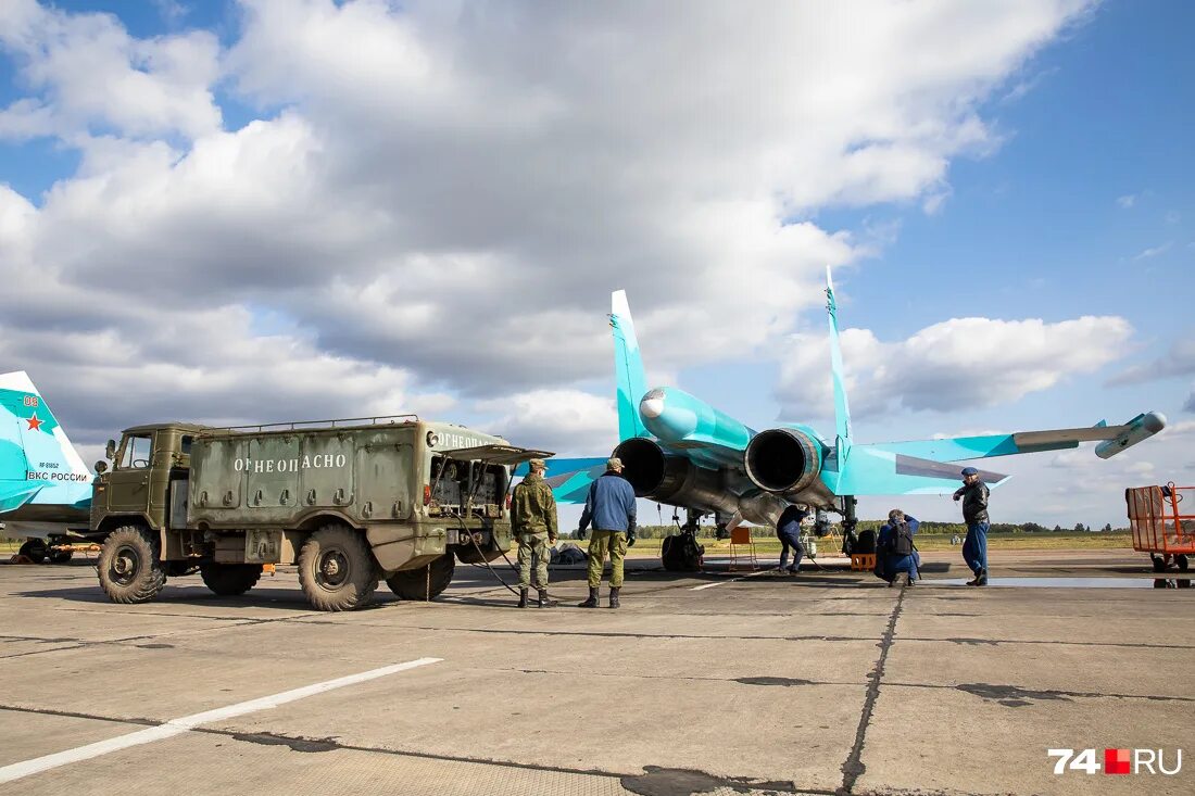 Сгорел су 34. Су 34 авиабаза Шагол. Авиабаза Шагол Челябинск. Су 34 Шагол Челябинск. Су-34 Челябинск авиаполк 2019.