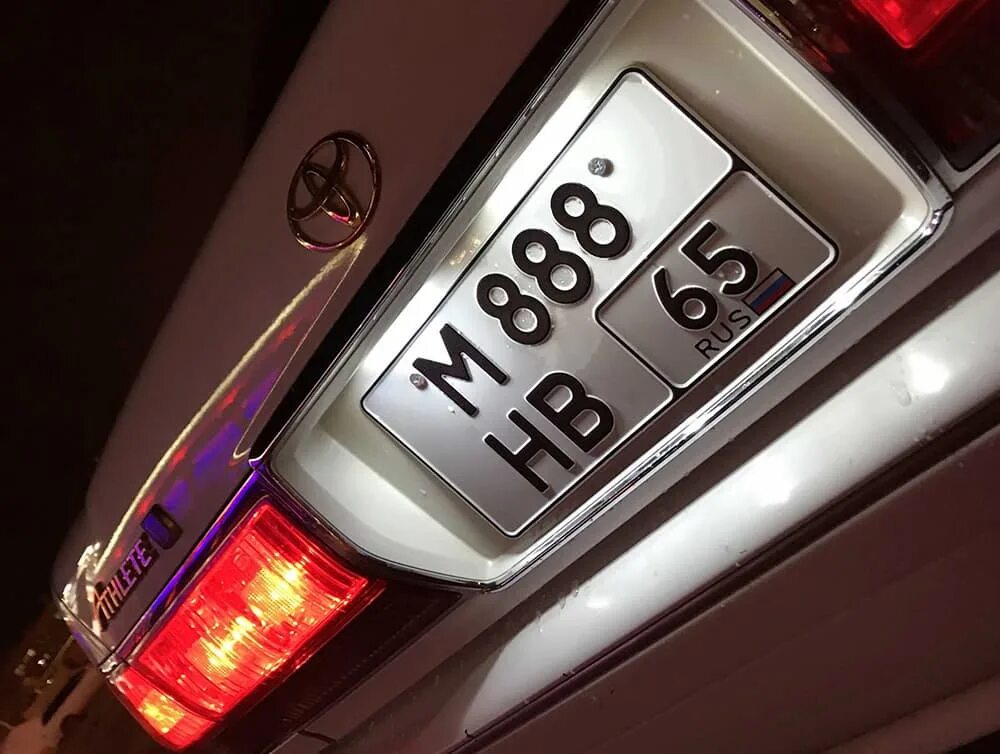 Квадратные номера для легкового автомобиля. Квадратные номера. Изготовление квадратных номеров на автомобиль. Квадратные автомобильные номера. Квадратные номера.