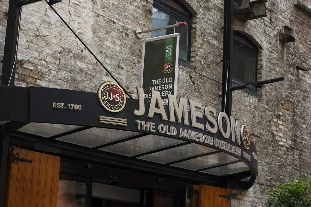 Джеймсон бар. Jameson bar тула. джемисон екатеринбург ресторан. old jameson distillery. джеймсон паб новоуральск.