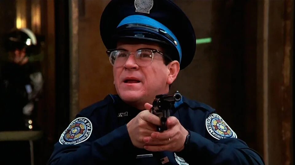 полицейский данник мультфильм. The police игра. гта 5 полиция лспд. полицейская академия фильм 1984. кевин бишоп полицейская академия.