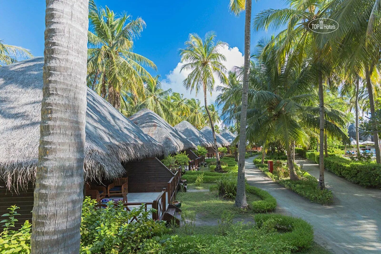 Отель Bandos Island Resort & Spa 4*. Остров Бандос Мальдивы. Отель Bandos Maldives 4. Bandos Maldives (ex. Bandos Island Resort) 4* Мальдивы,. Bandos island resort 4