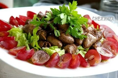 Салат сердцеедка с куриными сердечками