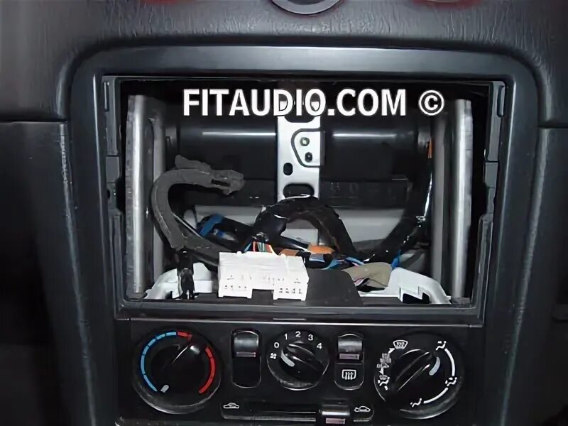 Мазда 5 как снять магнитолу How to Remove Radio / CD Changer from 2006 Mazda Protege 5 for Repair YouTube