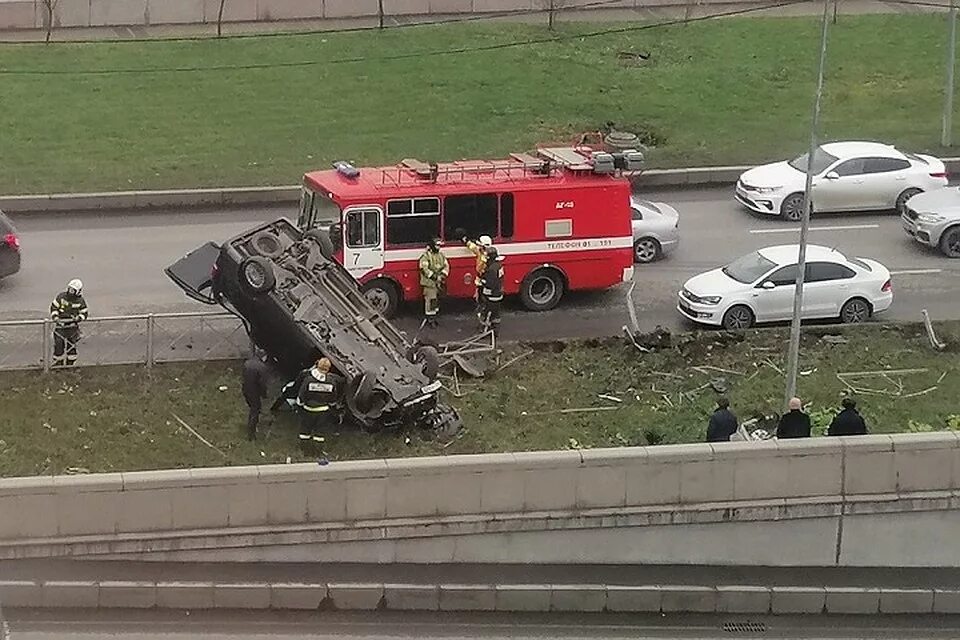 Происшествия в россии новости lenta. Романов попал в аварию. Авария наследника престола. Великий князь попал в ДТП.