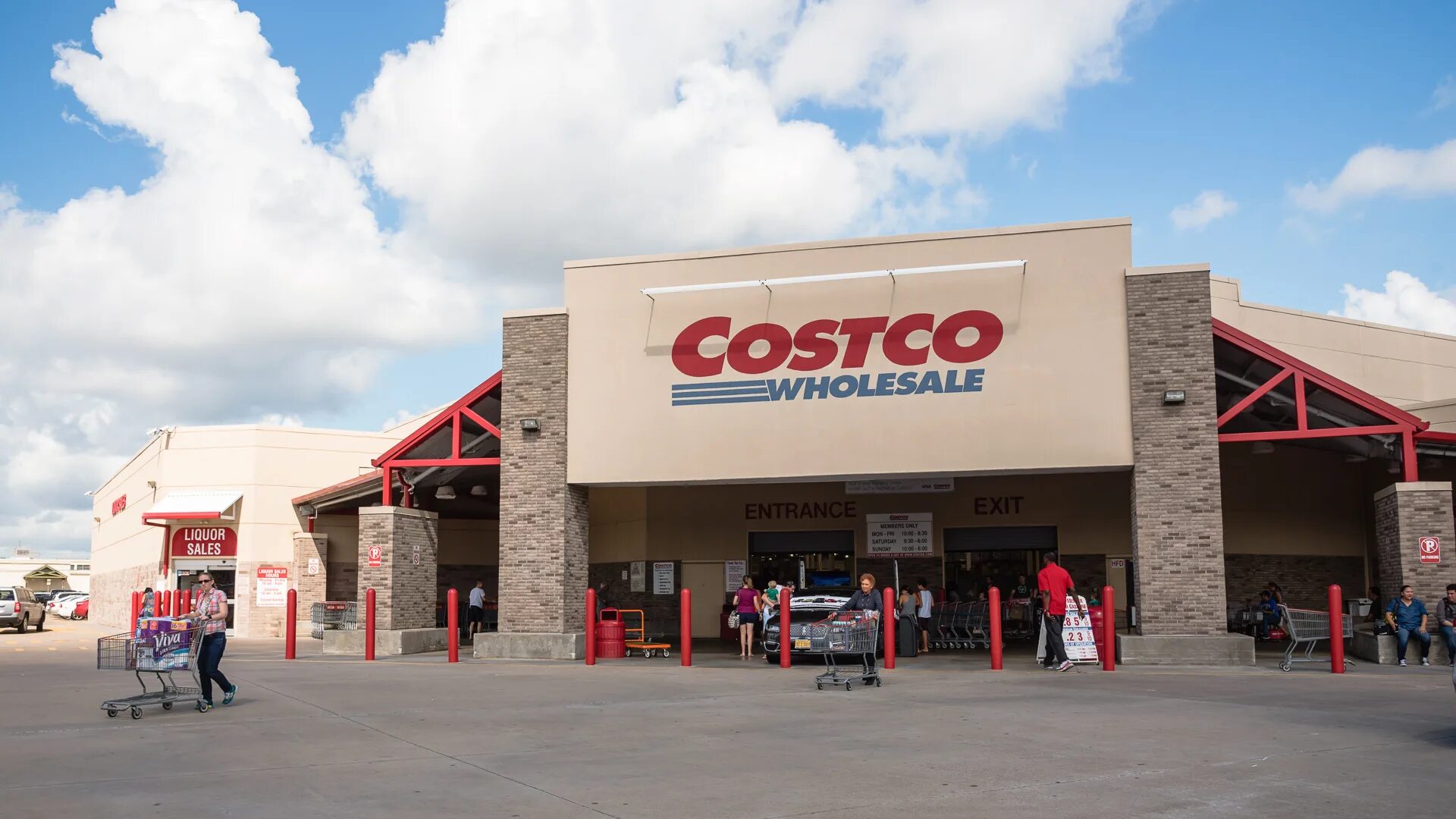 Магазин Костко в США. Супермаркет Costco в Америке. Магазин Costco в США. Костко США магазин товары.