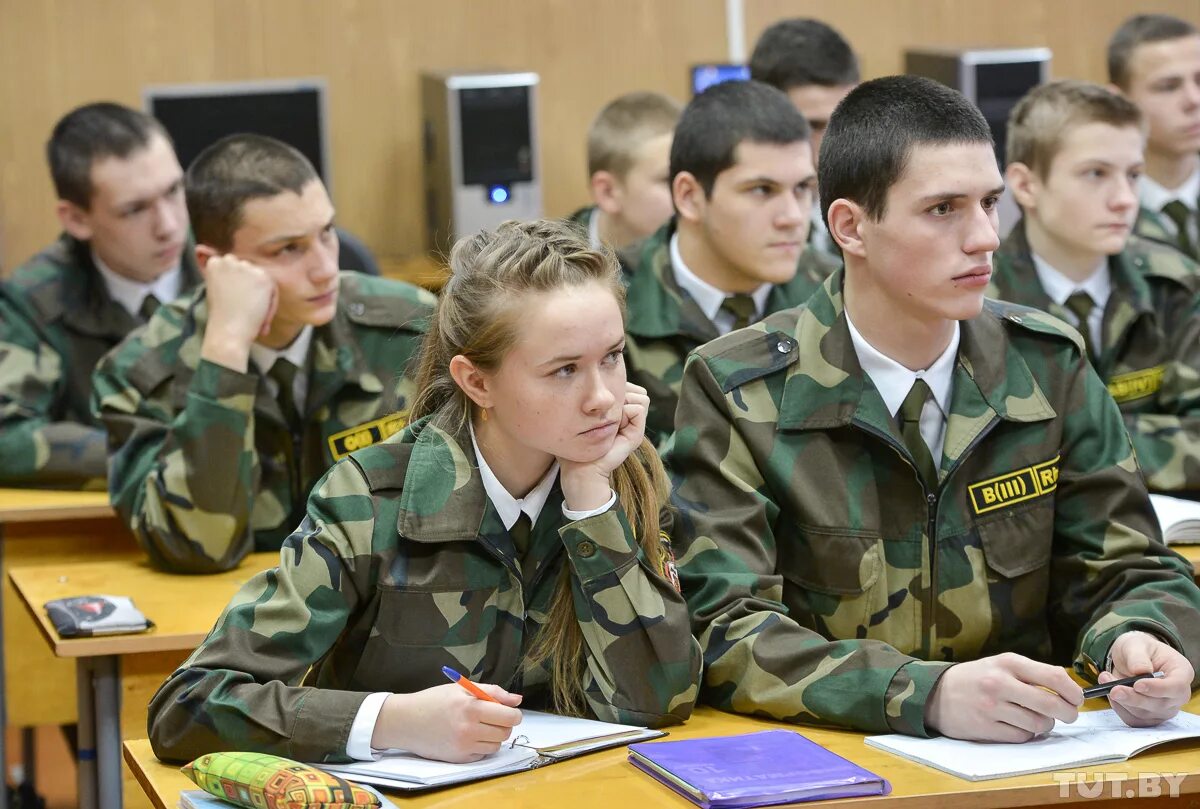 Стоит ли идти военным