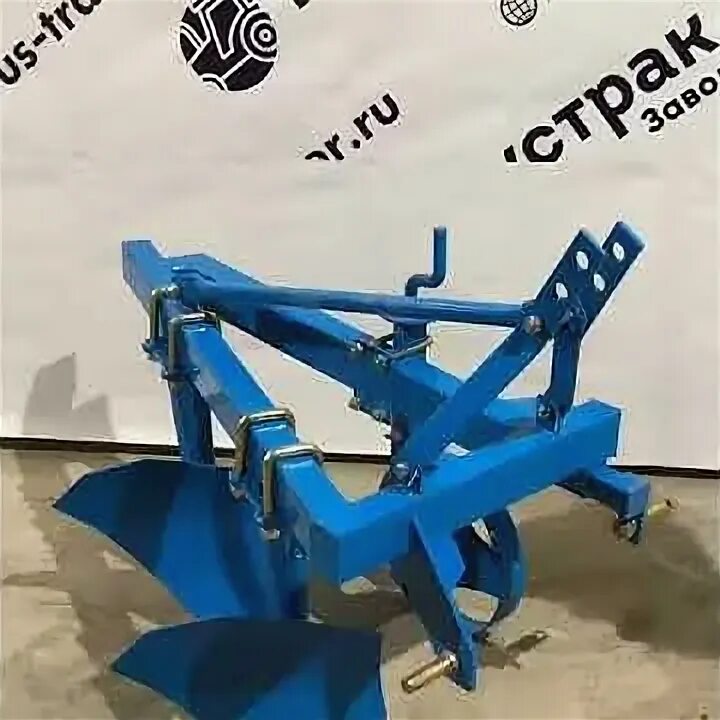 Плуг двухкорпусной для мтз. Плуг русич.