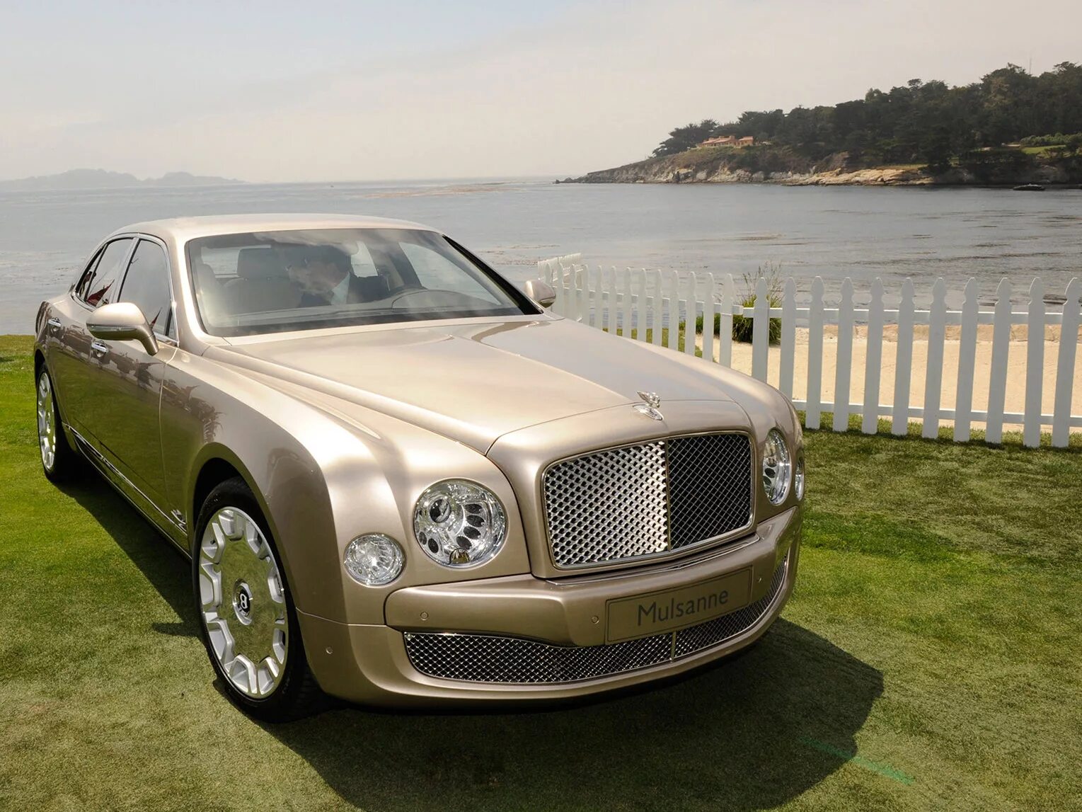 Бентли фото. Бентли Мульсан 2010. Bentley Mulsanne II. Новый Bentley Mulsanne. Bentley Mulsanne 1.