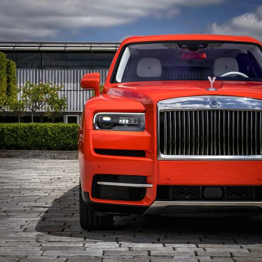 Роллс ройс калина. Роллс Ройс. Роллс Ройс Cullinan. Роллс Ройс Куллинан джип. Rolls-Royce Cullinan 2019.