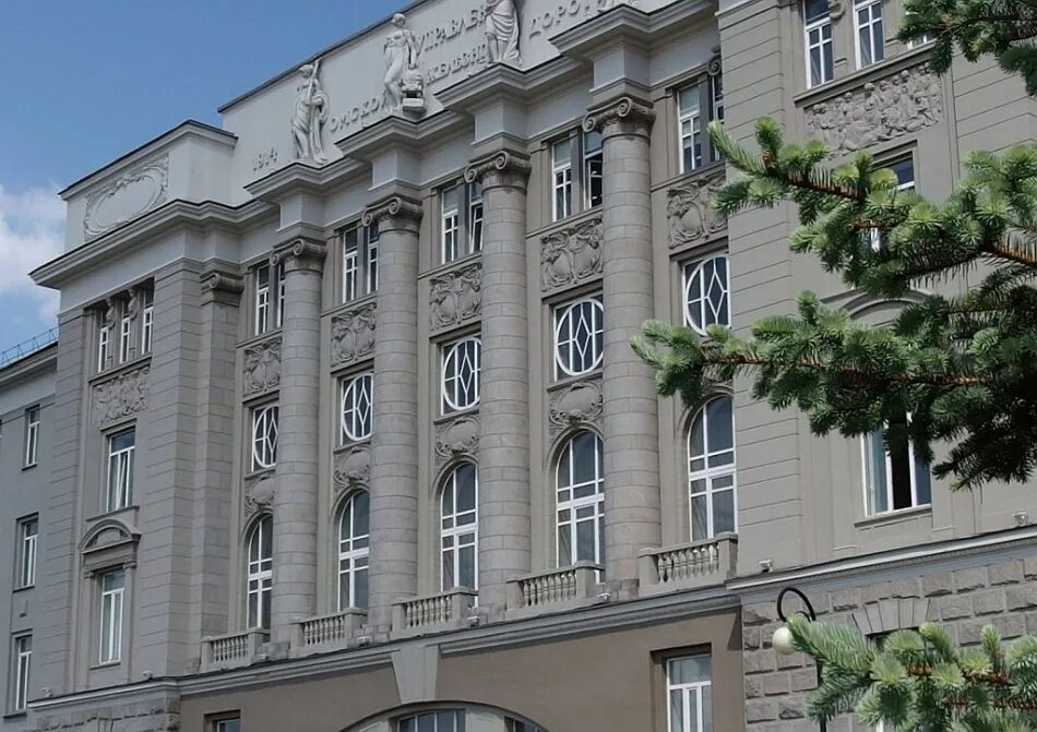 Сайт омского государственного университета путей сообщения. Омгупс омский государственный университет путей сообщения. транспортная академия омск. омгупс здание.