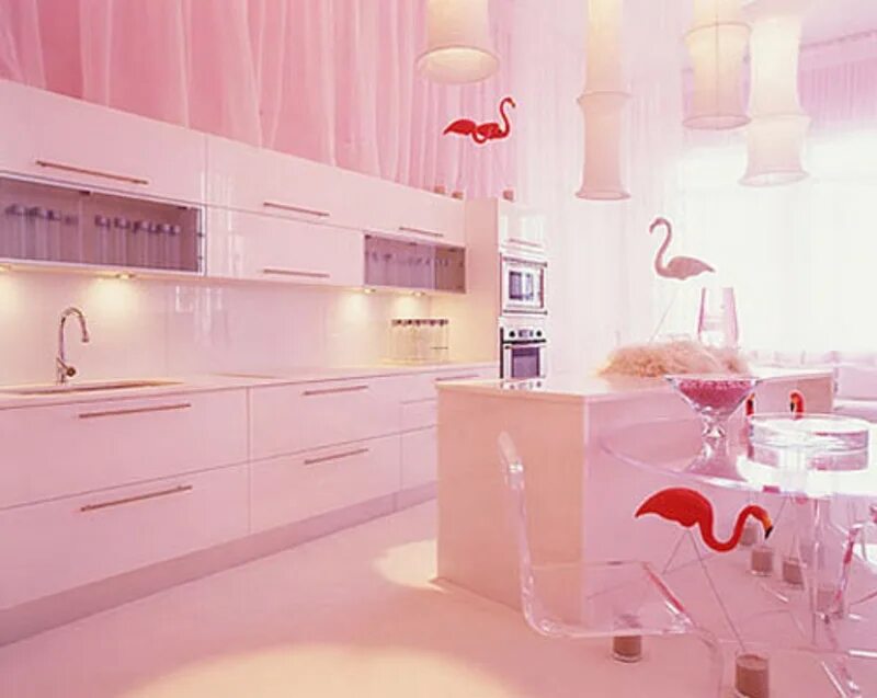 Кухня нежных цветов. Розовая кухня. Светло розовая кухня. Кухня в розовом цвете. Розовая кухня в интерьере.