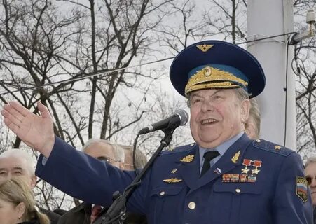 Попович космонавт